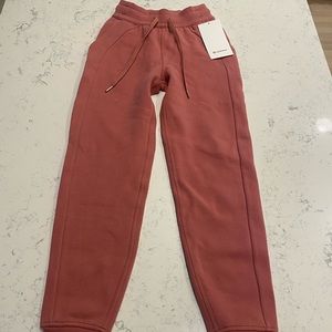 NWT Lululemon Scuba Jogger